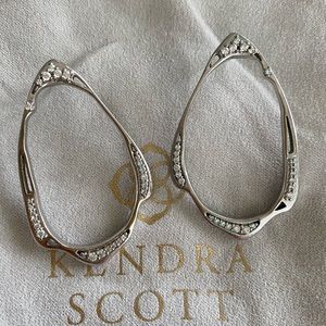 Kendra Scott Earrings!